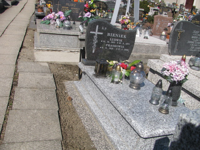 Grób Ludwik Bieniek