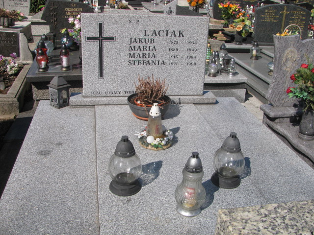 Grób Jakub Łaciak