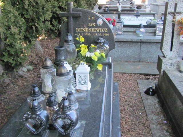 Grób Jan Benesiewicz